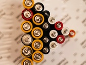 ECA: EU hrozí, že neuspěje ve snaze stát se globální mocností ve výrobě baterií