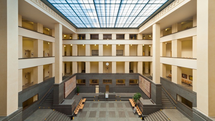 Zdroj: Archiv PFUK Zdroj: Archiv PFUK