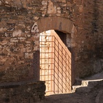 Obyvatelé byli zbytečně vyhnáni. Ruiny vesnice měly zmizet. Místo toho je navštěvuje stále více lidí Zdroj: Sebastián Arquitectos