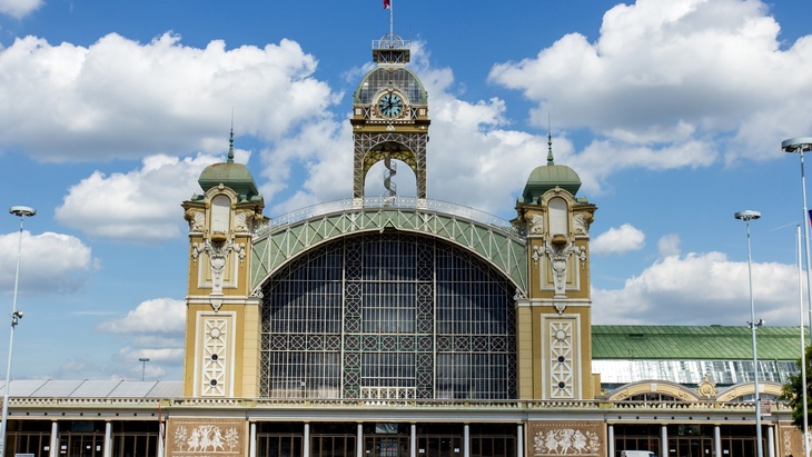 Průmyslový palác v Holešovicích, ilustrační obrázek, Zdroj: fotolia, milkovasa Průmyslový palác v Holešovicích, ilustrační obrázek, Zdroj: fotolia, milkovasa