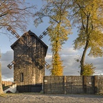 Větrnný mlýn přestavěli na rodinný dům. Ráz historické dřevostavby zachovali Foto: Rafał Chojnacki