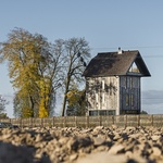 Větrnný mlýn přestavěli na rodinný dům. Ráz historické dřevostavby zachovali Foto: Rafał Chojnacki