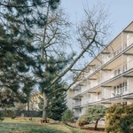  Rozšíření lodžií panelového domu, re:architekti studio 