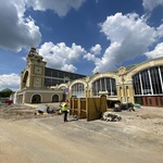 Východní křídlo Průmyslového paláce v Praze, foto redakce