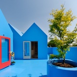 Modrá je dobrá: Nebeská vesnička na střeše domu ukazuje cestu, kde hledat životní prostor ve městech Foto: Rob't Hart