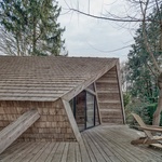 Horolezecká chata na vlastní zahradě a svépomocí. Relax odprošený od všech technologií Foto: Martin Gardner
