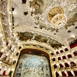 Státní opera a Průmyslový palác, foto: redakce