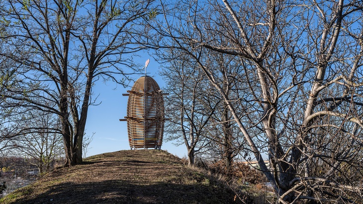 Zdroj: Huť architektury Zdroj: Huť architektury