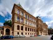 Rekonstruovaná hlavní budova Uměleckoprůmyslového musea stále fascinuje  Zdroj: upm