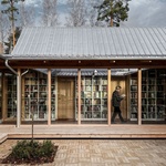 Architekturu jejich domu určila knihovna. Švédové ukazují, jak přemýšlí o udržitelnosti Foto: Hanna Michelson
