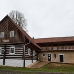 Foto: Rekonstrukce domu a restaurace v obci Trávníček (Zdroj: Sdružení Dubáci) 