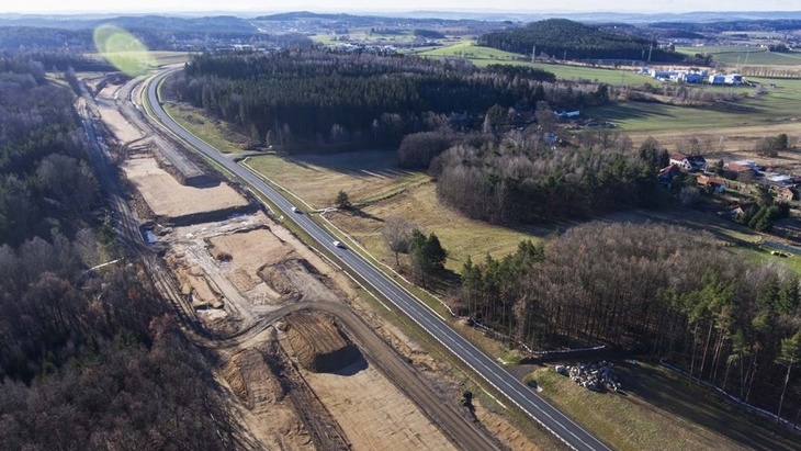 Letos bude dokončena na D4 hrubá stavba většiny mostů, foto Via Salis