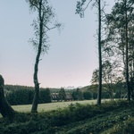 Svépomocí rekonstruovali stodolu v Pošumaví jako profíci. Kamarádi architekti poradili jak zachovat kvalitu. Foto: Ondřej Bouška.