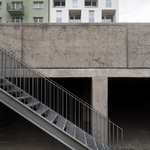 Zvýšená část vnitrobloku – garážová stání Foto: Tomáš Slavík