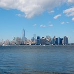Manhattan s dominantami One World Trade Center a Empire State Building a s Brooklynským mostem vpravo © Bohuslávek TZB-info