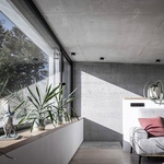 Dům podle tradic Šumavy. Zapomenutý archetyp rodinného domu architekti přetvořili do moderního rodinného bydlení. Foto: FACE – Florian Schätz ; Rainer Taepper ; Joern Blohm