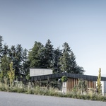 Dům podle tradic Šumavy. Zapomenutý archetyp rodinného domu architekti přetvořili do moderního rodinného bydlení. Foto: FACE – Florian Schätz ; Rainer Taepper ; Joern Blohm