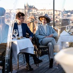 Pytloun Sky Bar & Restaurant Prague je umístěn na střeše a střešních terasách © PYTLOUN HOTELS
