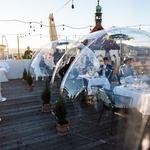 Pytloun Sky Bar & Restaurant Prague je umístěn na střeše a střešních terasách hotelu © PYTLOUN HOTELS
