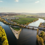 Setkání přírody a lidských sídel vyžaduje citlivý přístup architektů. Zdroj: CAMP