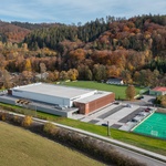 Titul Stavba roku 2023 Multifunkční sportovní hala KAPKA resort, Vsetín. Foto: Nadace ABF