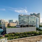 ST Engineering Jurong East Hub. Architektonické studio: Kyoob Architects. Foto: Kevin Siyuan