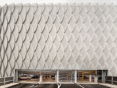 Parking Garage Facade P22a. Architektonické studio: wulf architekten. Foto: Tobias Vollmer