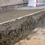 Realizace lehké betonové podlahy. Zdroj: LIAPOR – Lias Vintířov, lehký stavební materiál k. s.