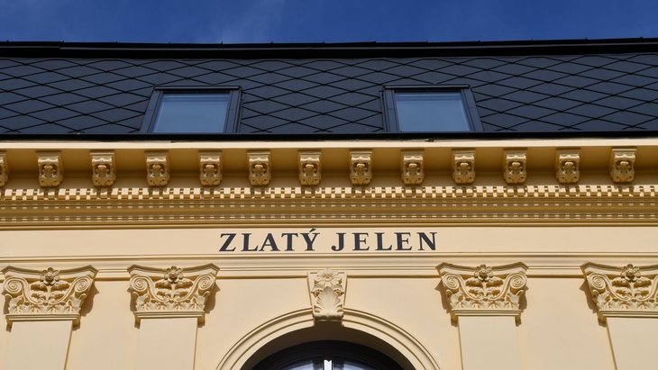 Stará Bělá, obnova objektu Zlatý jelen. Zdroj: Archiv města Ostravy Stará Bělá, obnova objektu Zlatý jelen. Zdroj: Archiv města Ostravy