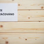 Dřevo lze ochránit kartáčováním, tepelně nebo kombinací různých způsobů