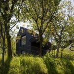 Svéráz práce architektů. Rumunská chata vyšla z komplikací neporažená. Foto: Razvan Drinceanu