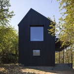 Svéráz práce architektů. Rumunská chata vyšla z komplikací neporažená. Foto: Razvan Drinceanu