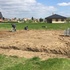 Foto: Každý třetí pozemek má skrytou vadu. Jaké jsou nejčastější skryté problémy?