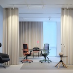 Showroom LD Seating s prémiovým nábytkem v Praze po rekonstrukci. Zdroj: LD Seating