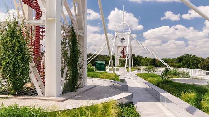 Jedním z výstavních prostor jsou Křížíkovy pavilony na Výstavišti v Praze Holešovicích. Foto: Jiří Šebek Jedním z výstavních prostor jsou Křížíkovy pavilony na Výstavišti v Praze Holešovicích. Foto: Jiří Šebek
