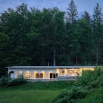 Pohled jižní, večerní. Foto: BoysPlayNice Pohled jižní, večerní. Foto: BoysPlayNice