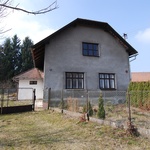 Kamenné zdi a cihelné klenby jako dobrý základ pro rekonstrukci rodinného sídla. Foto: Markéta Veselá, www.maura.cz Kamenné zdi a cihelné klenby jako dobrý základ pro rekonstrukci rodinného sídla. Foto: Markéta Veselá, www.maura.cz