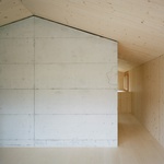 Toulavý dům stojí na prahu mezi minulostí a přítomností, a tím je nadčasový. Foto: Rory Gardiner