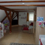 Malá světlá výška místnosti v podkroví. Foto: Martina Hepnerová