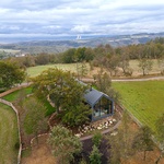 CHALETKRU – novostavba rekreačního domu, Blatno u Chomutova. Zdroj: Stavba roku 2025