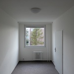 Smrskflace v bydlení sílí. Byty se zmenšují, zájem o malé dispozice roste. Zdroj: CEEC Research s.r.o.