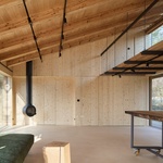 Hlavní místnost přízemí s galerií. Foto: Radek Úlehla