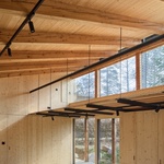 Hlavní místnost přízemí s galerií. Foto: Radek Úlehla