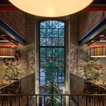 Průhled restaurací první galerie. Foto: BoysPlayNice Průhled restaurací první galerie. Foto: BoysPlayNice