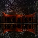 Výčet toho, co je na ohňostrojích špatné, by mohl pokračovat ještě dlouho. Nebyly by to nové informace. Protože nemusíte být nutně pejskařem nebo chovatelem drůbeže, abyste věděli, že ohňostroje sice slouží pro radost lidem, ale všem okolo vlastně škodí. Foto: Daan Roosegaarde