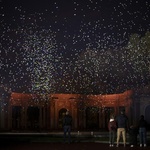 Ach ano značí, že víme, že to dobře není. Ale když ono je to tak dobré, příjemné, pohodlné! A takovými &bdquo;Ach ano&ldquo; situacemi si procházíme přes to sváteční období docela často. Foto: Daan Roosegaarde