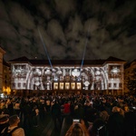 Vánoční výzdoba v Třebíči. Zdroj: Signal Festival a Galerie hlavního města Prahy (GHMP) Vánoční výzdoba v Třebíči. Zdroj: Signal Festival a Galerie hlavního města Prahy (GHMP)