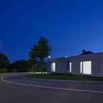 Pohled zadní večerní Foto: BoysPlayNice