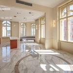 Provozovatel flexibilních kanceláří Scott.Weber si pronajmul ikonickou budovu NR7