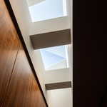 Portugalský Mill House minulost nechává za sebou, stává se novým objektem na místě starého. Foto: Ivo Tavares Studio